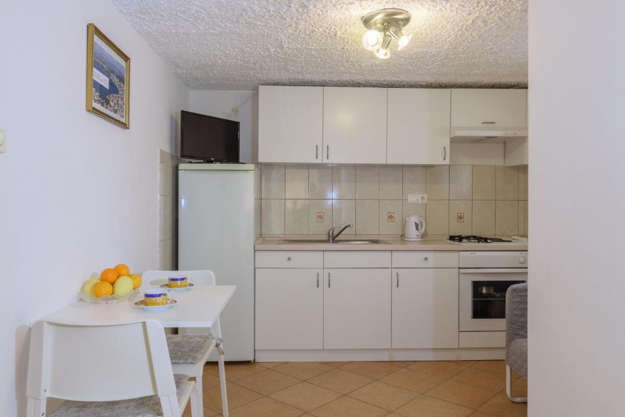 Apartments Meri 特罗吉尔 外观 照片