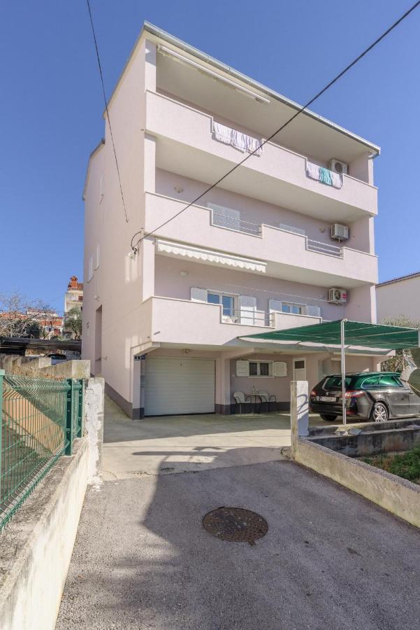 Apartments Meri 特罗吉尔 外观 照片