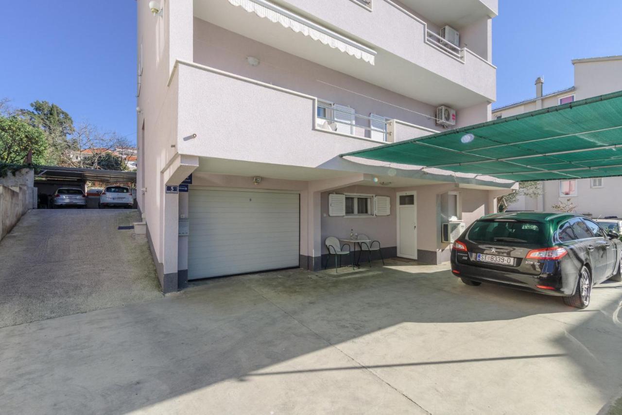 Apartments Meri 特罗吉尔 外观 照片