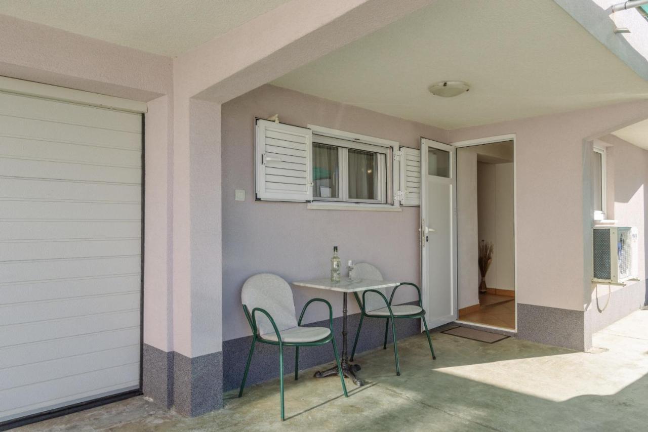 Apartments Meri 特罗吉尔 外观 照片