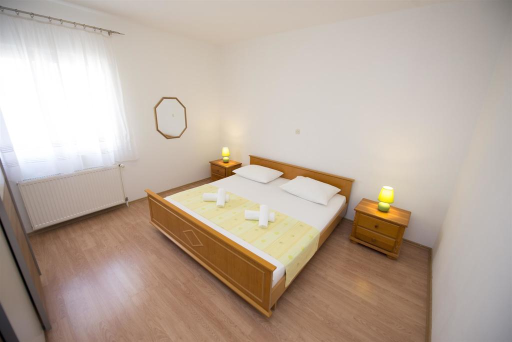 Apartments Meri 特罗吉尔 外观 照片